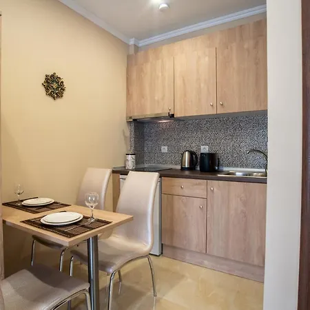 Valery Hotel 2*