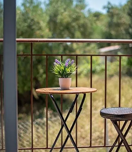 Valery 2* Pefkochori