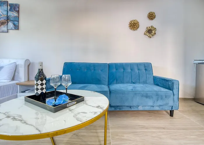 Valery 2* Pefkochori